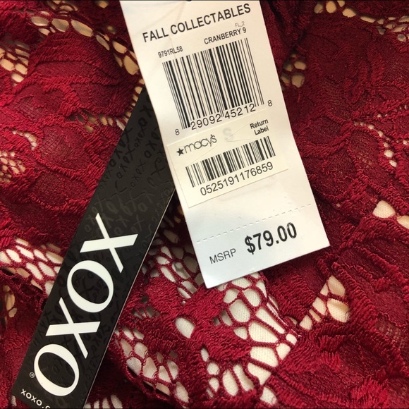 ➡️Host Pick⬅️ XOXO Red Crochet Floral Dress Small - Picture 7 of 7